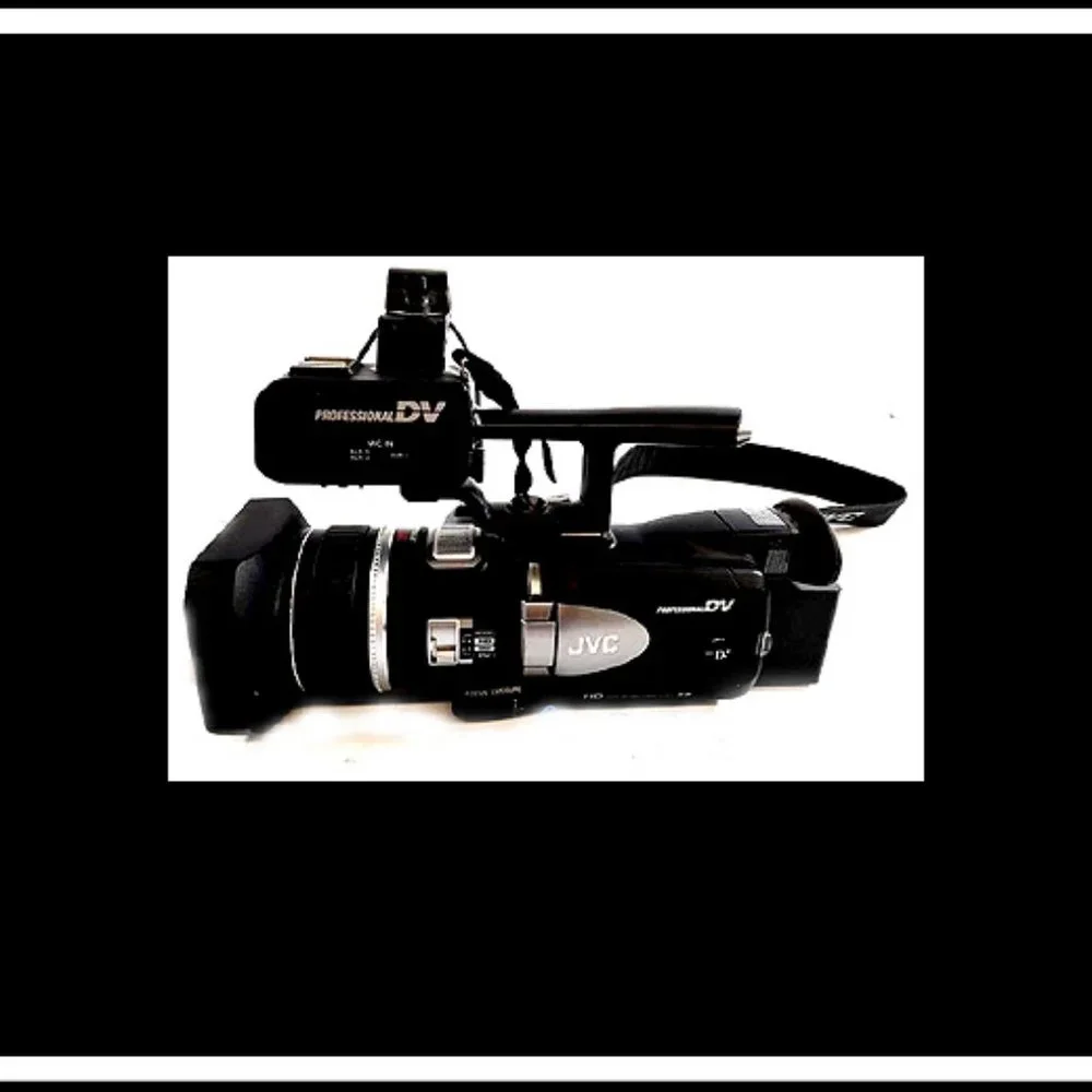 JVC AA-V40U Professional Digital Video Camera With Accessories